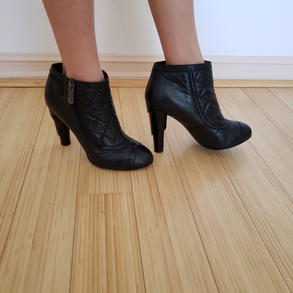 Chanel Boots Black 4inch Hill Leather size 40EU